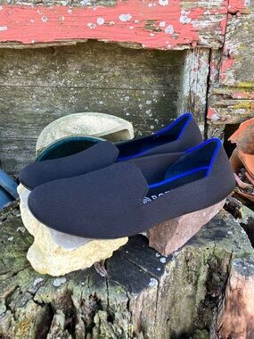 Rothy’s Black Loafers Slip-On Casual Shoes with Blue Trim 8.5